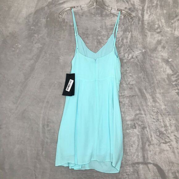 Olivaceous Dress Womens Small Light Blue V Neck Spaghetti Strap Cocktail New - Picture 2 of 7